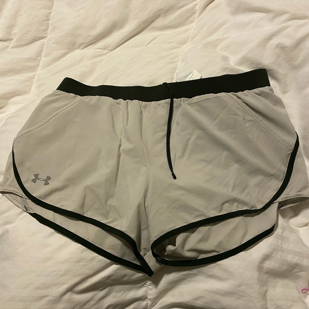 Underarmour  Workout shorts